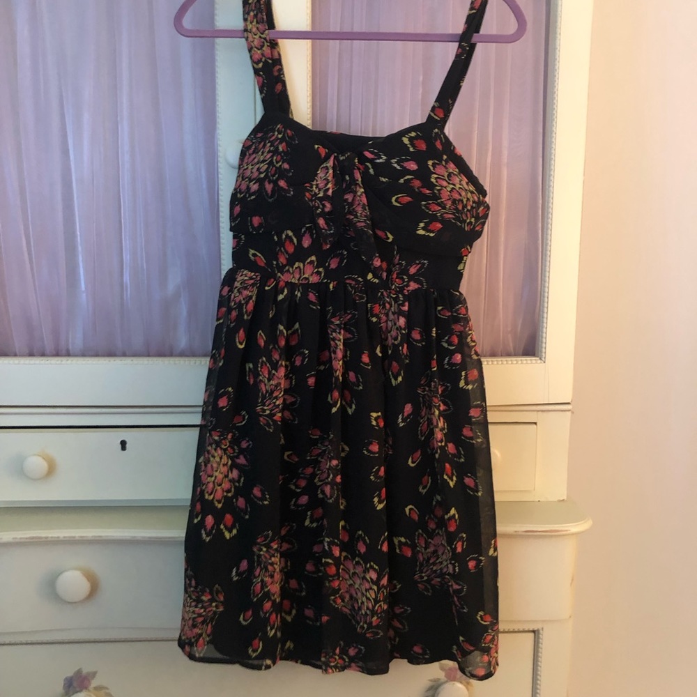 ❣️OFFERS WELCOME❣️ Floral Cocktail Dress!